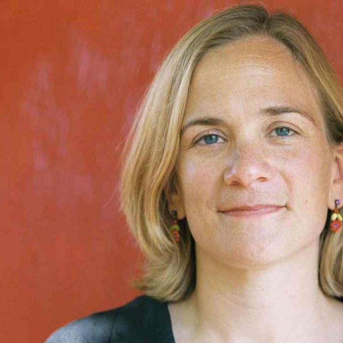 At the Edge of the Orchard by Tracy Chevalier - review